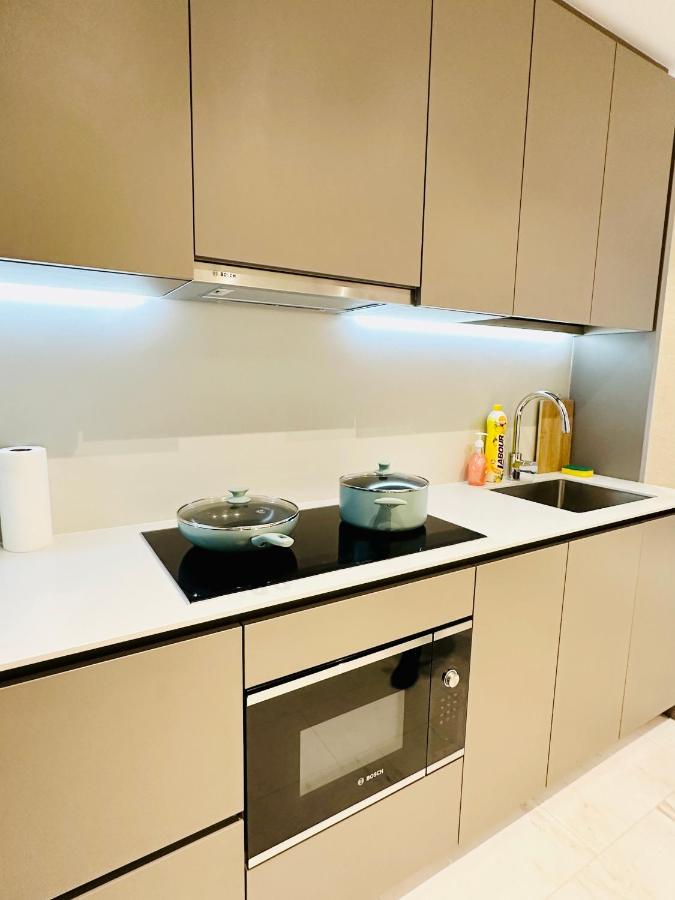 Luxury Suites At Eaton Klcc Kuala Lumpur Zewnętrze zdjęcie