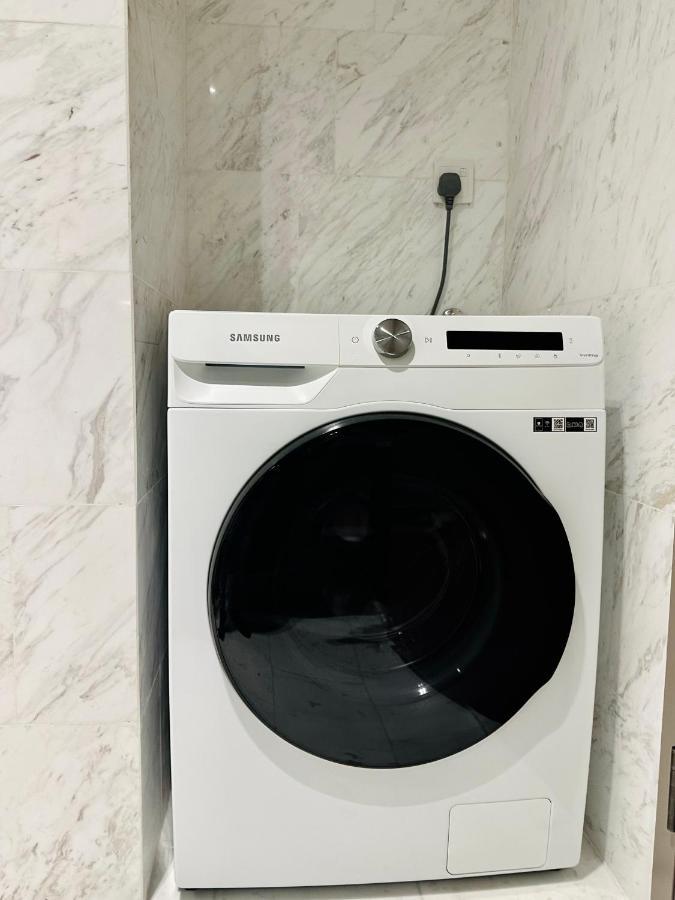 Luxury Suites At Eaton Klcc Kuala Lumpur Zewnętrze zdjęcie